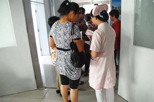 關(guān)愛婦女健康、關(guān)注兩癌篩查