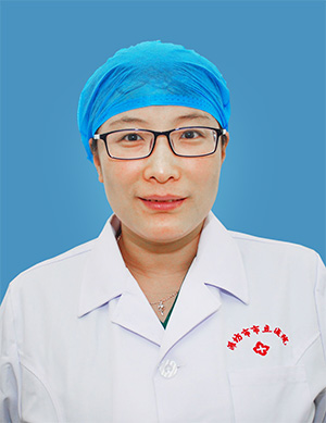 劉良艷 優(yōu)秀護(hù)士長(zhǎng)